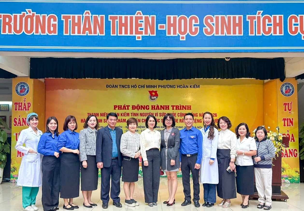 TUỔI TRẺ NGÀNH RĂNG HÀM MẶT LAN TỎA HÀNH TRÌNH CHĂM SÓC SỨC KHỎE RĂNG MIỆNG HỌC ĐƯỜNG TẠI THỦ ĐÔ